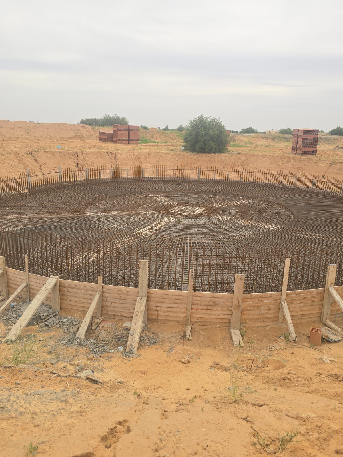 Circular raft reinforcement & formwork